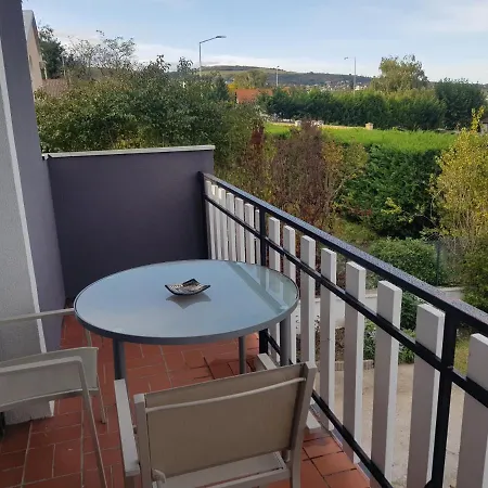 Chez Houria Pour 2 Personnes